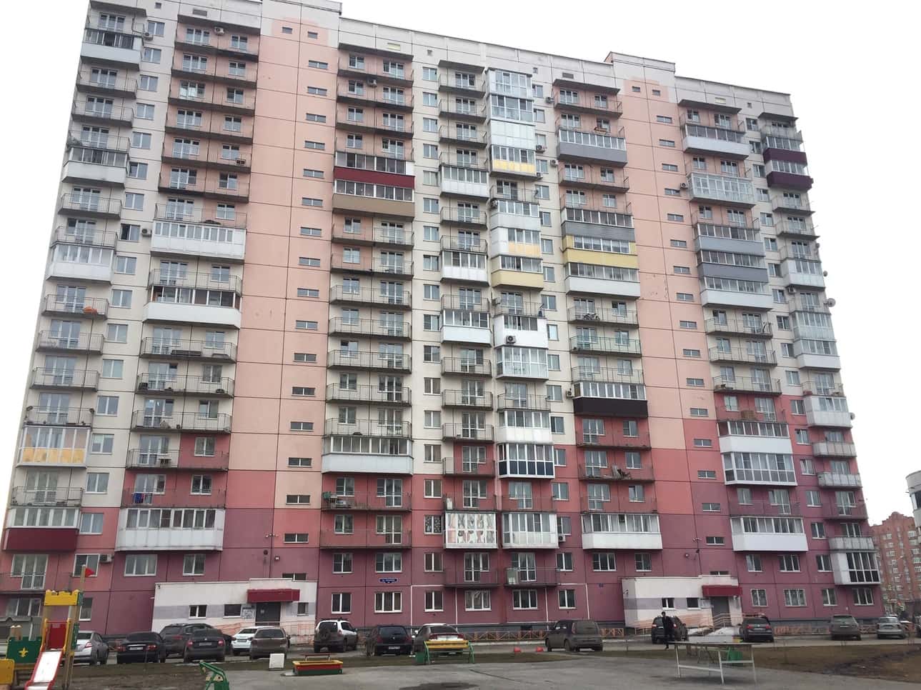 1-комнатная квартира посуточно, Новокузнецк, пр-кт Н.С. Ермакова, 30 3