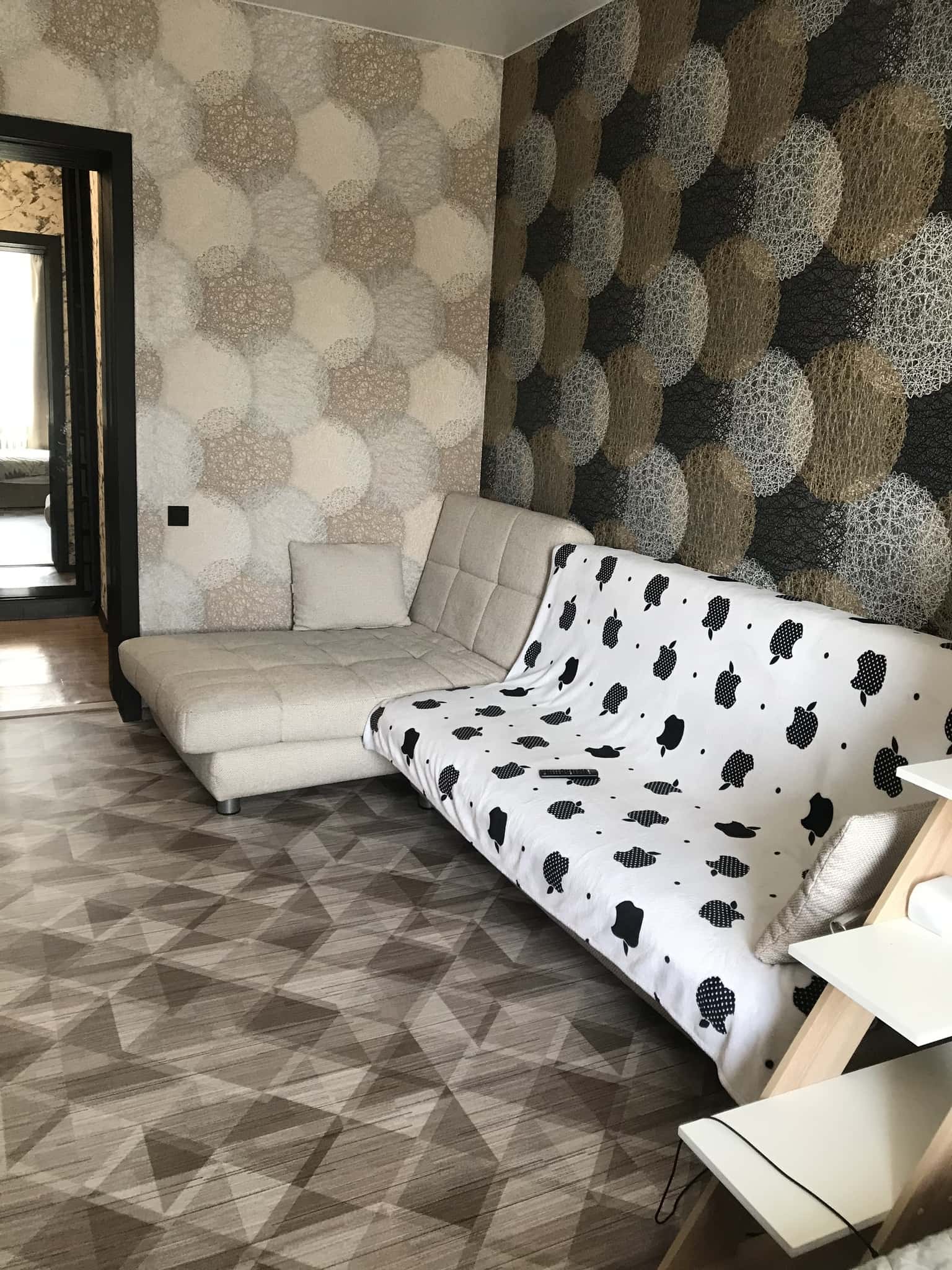 1-комнатная квартира посуточно, Керчь, ул. Пирогова, 27/10 8