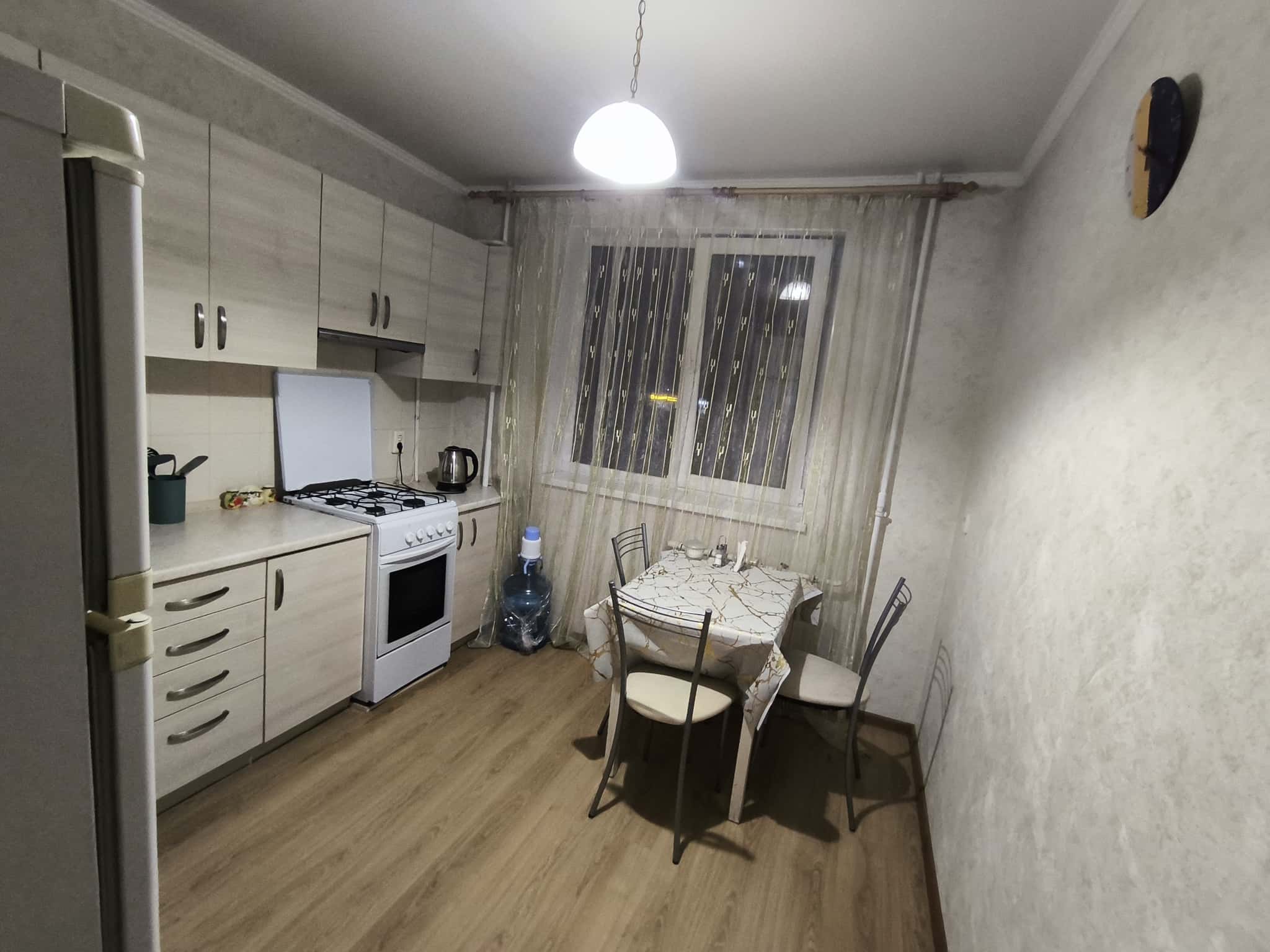 1-комнатная квартира посуточно, Таганрог, ул. Сызранова, 22 5