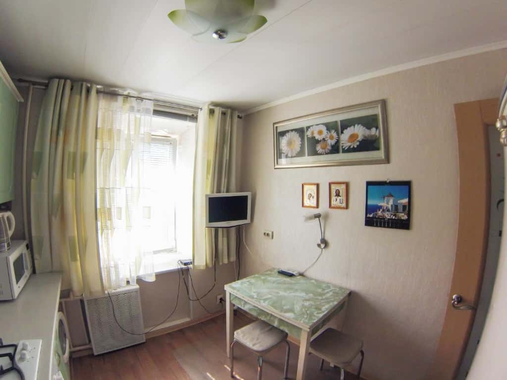 1-комнатная квартира посуточно, Калуга, Площадь Мира д.2 12