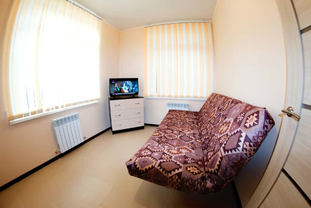 2-комнатная квартира посуточно, Калуга, Салтыкова-Щедрина, .д3 кв.12с 6