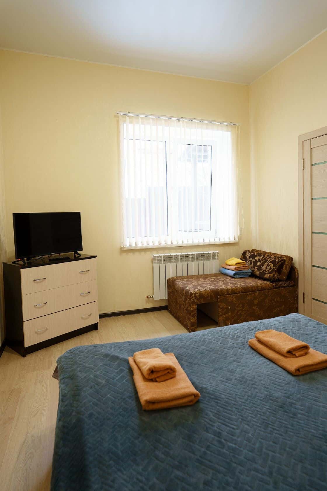 Квартира-студия посуточно, Калуга, Салтыкова-Щедрина пер. д.3 кв.14с 15