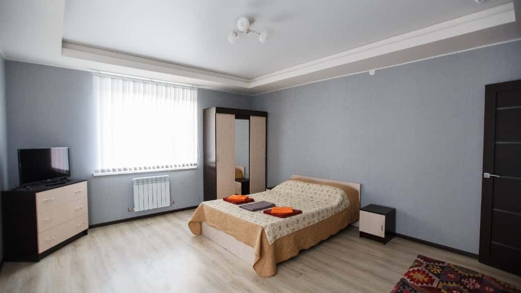 2-комнатная квартира посуточно, Калуга, Салтыкова-Щедрина пер. д.3 кв.23 4