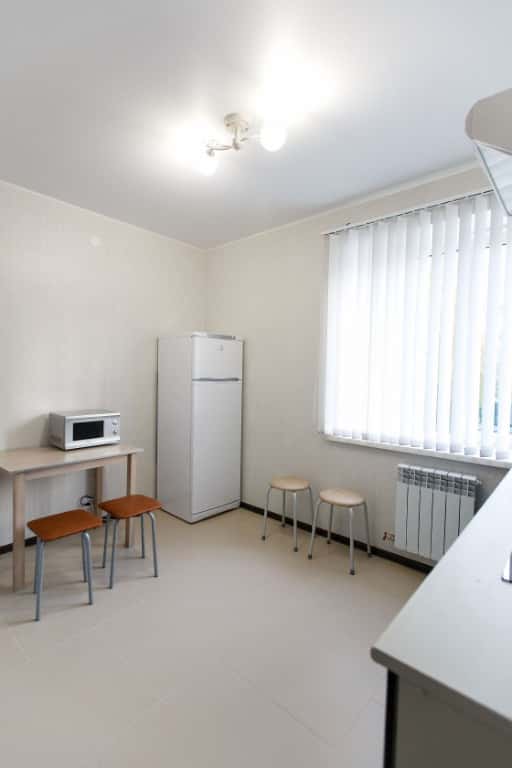 2-комнатная квартира посуточно, Калуга, Салтыкова-Щедрина пер. д.3 кв.23 9