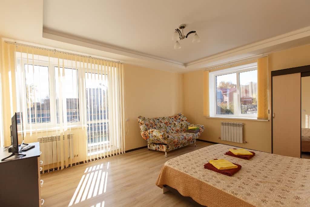 2-комнатная квартира посуточно, Калуга, Салтыкова-Щедрина пер. д.3 кв.33 3