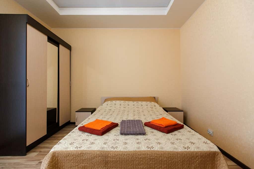 1-комнатная квартира посуточно, Калуга, Салтыкова-Щедрина пер. д.3 кв.34 2