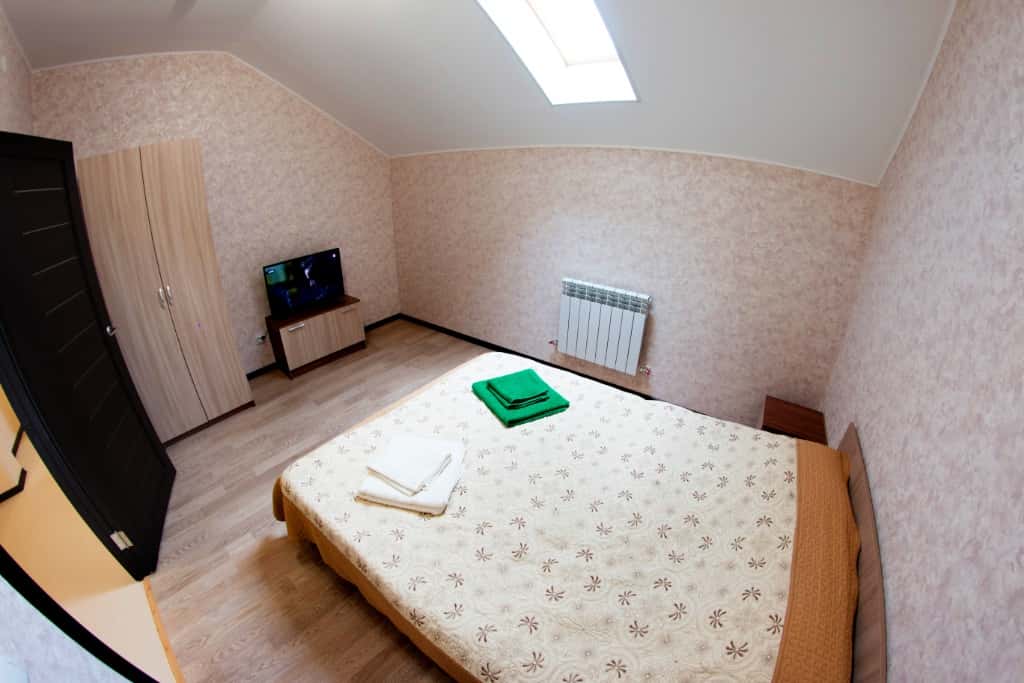 3-комнатная квартира посуточно, Калуга, Салтыкова-Щедрина пер. д.3 кв.41 14