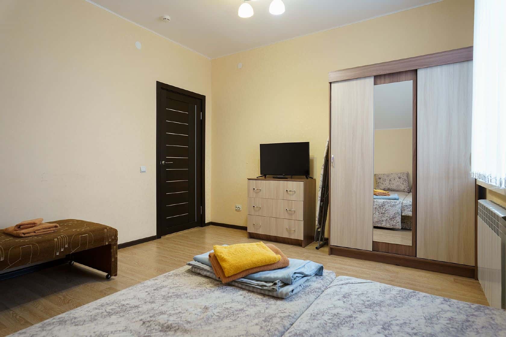 2-комнатная квартира посуточно, Калуга, Салтыкова-Щедрина пер. д.3 кв.42 3