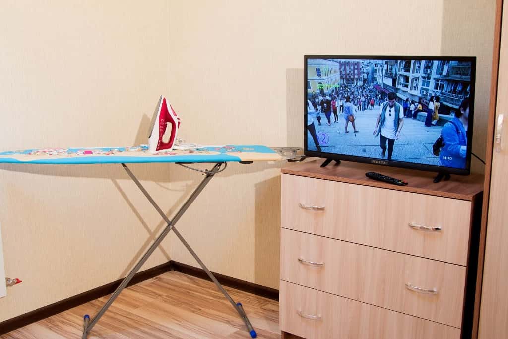 1-комнатная квартира посуточно, Калуга, Салтыкова-Щедрина пер. д.3 кв.44 4