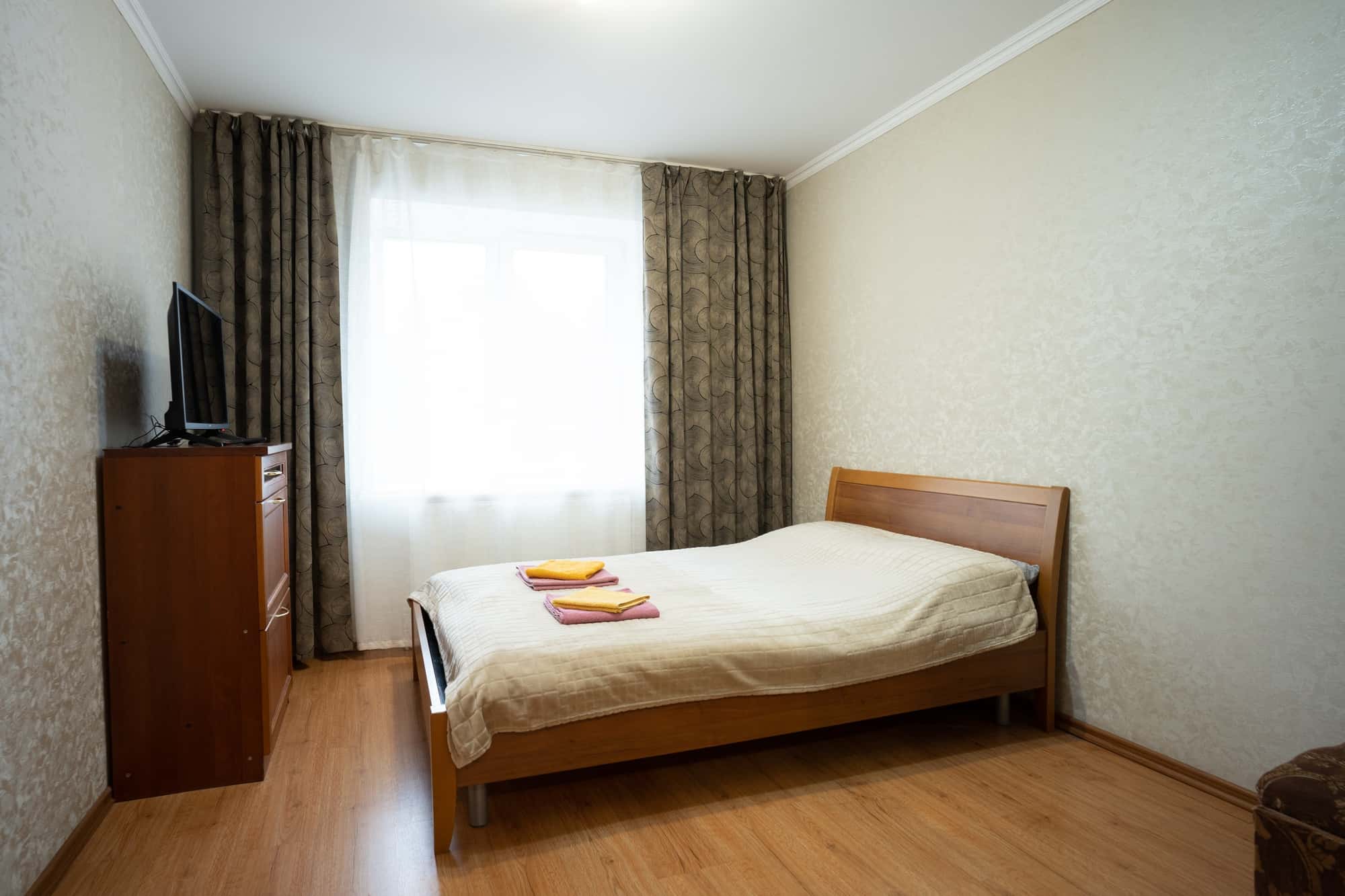 2-комнатная квартира посуточно, Калуга, улица Плеханова, 83 кв. 12 2