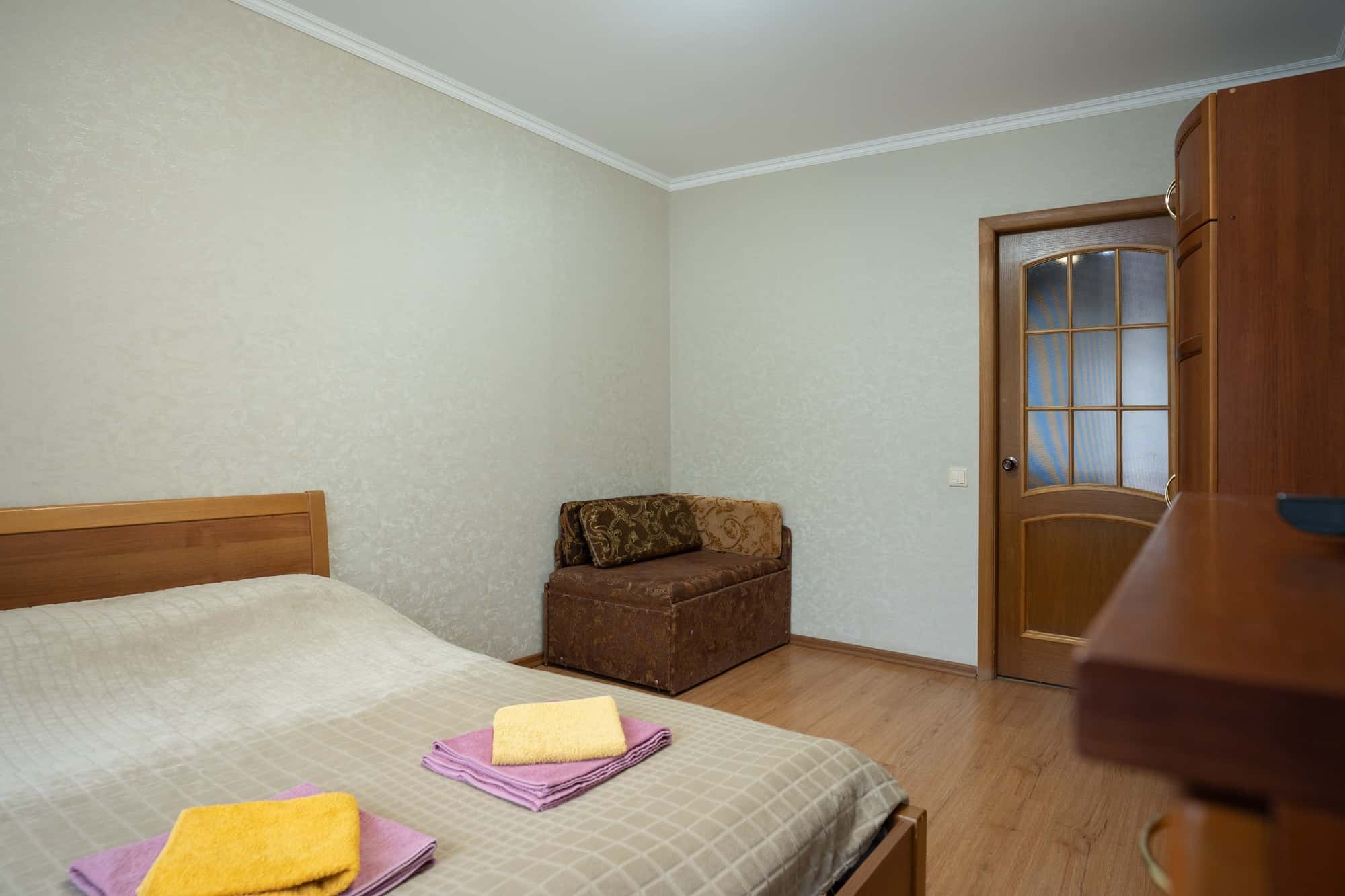 2-комнатная квартира посуточно, Калуга, улица Плеханова, 83 кв. 12 3
