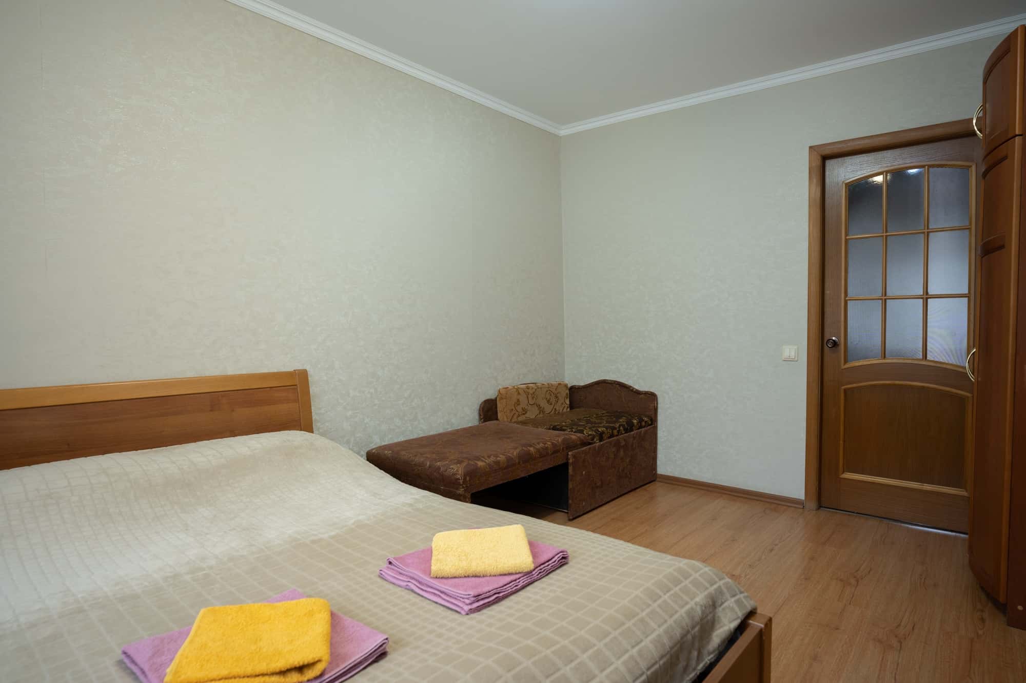 2-комнатная квартира посуточно, Калуга, улица Плеханова, 83 кв. 12 5