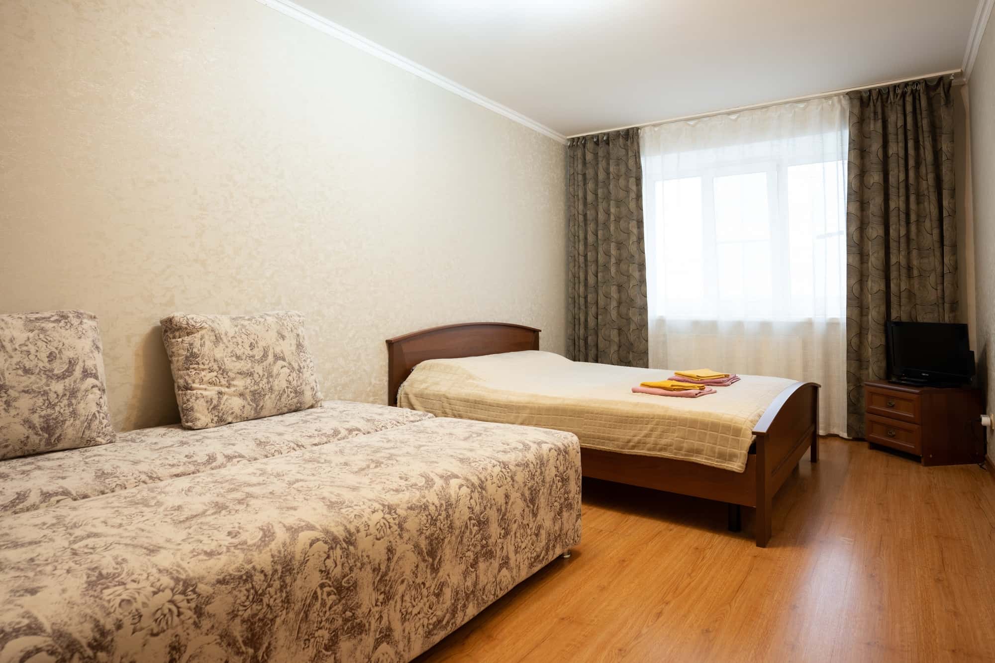 2-комнатная квартира посуточно, Калуга, улица Плеханова, 83 кв. 12 10