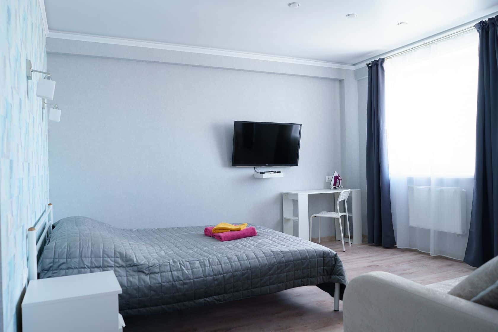 Квартира-студия посуточно, Калуга, улица Пухова, 56 кв. 233 13