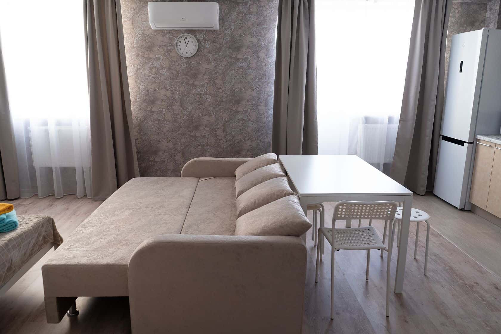 Квартира-студия посуточно, Калуга, улица Пухова, 56 кв. 245 8