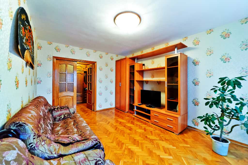 2-комнатная квартира посуточно, Смоленск, Гагарина 48А 2