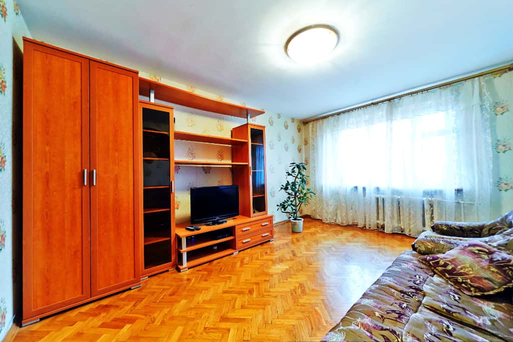 2-комнатная квартира посуточно, Смоленск, Гагарина 48А — Гагарина 48А