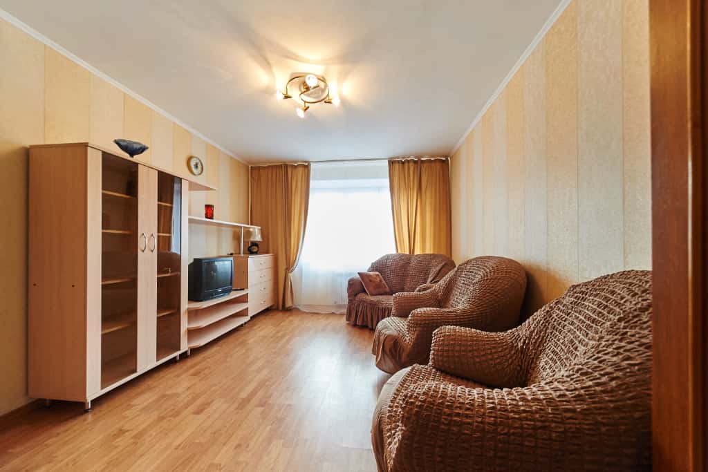 1-комнатная квартира посуточно, Смоленск, Воробьева 5 6