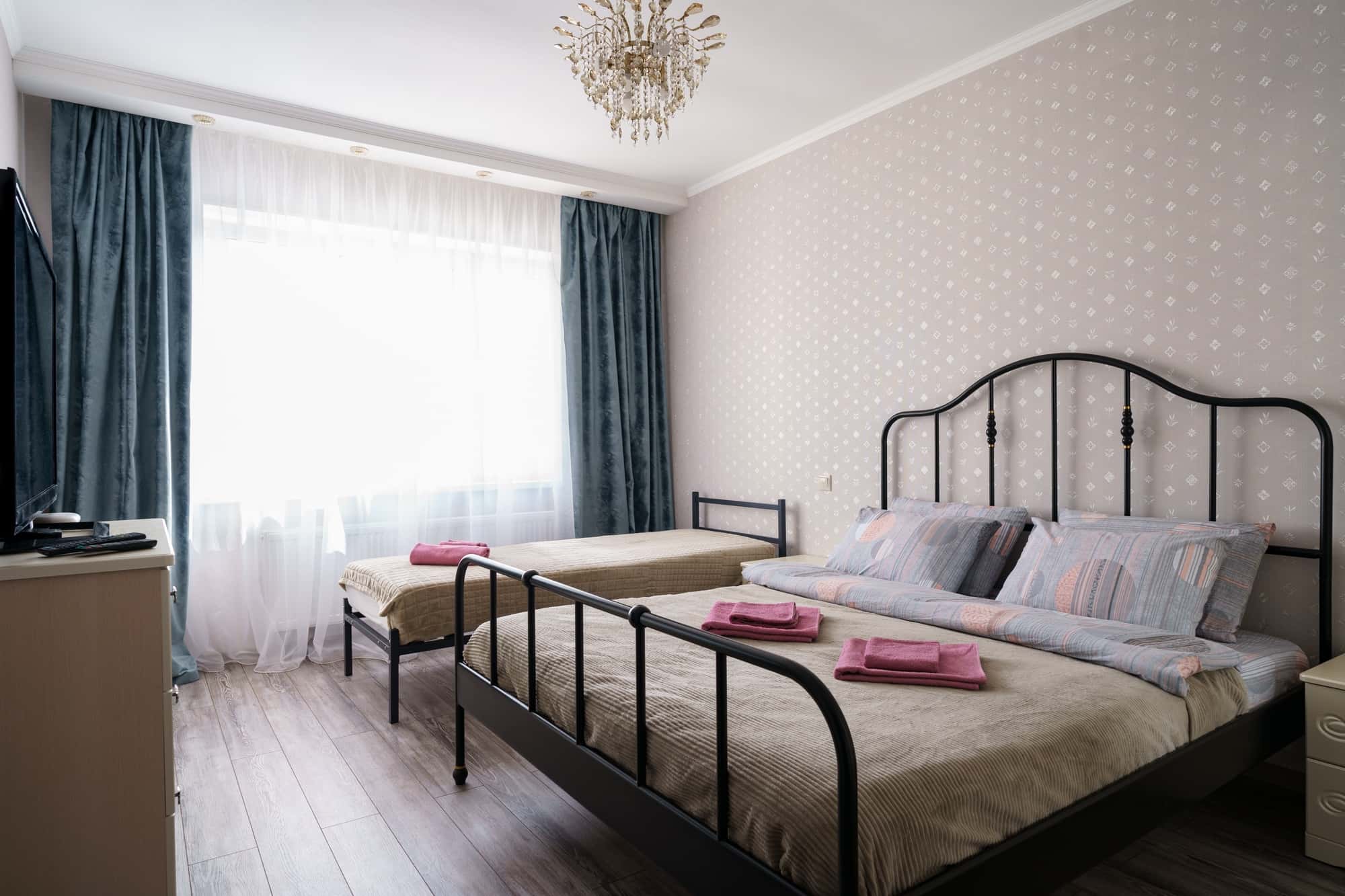1-комнатная квартира посуточно, Калуга, улица 65 лет Победы, 43 5