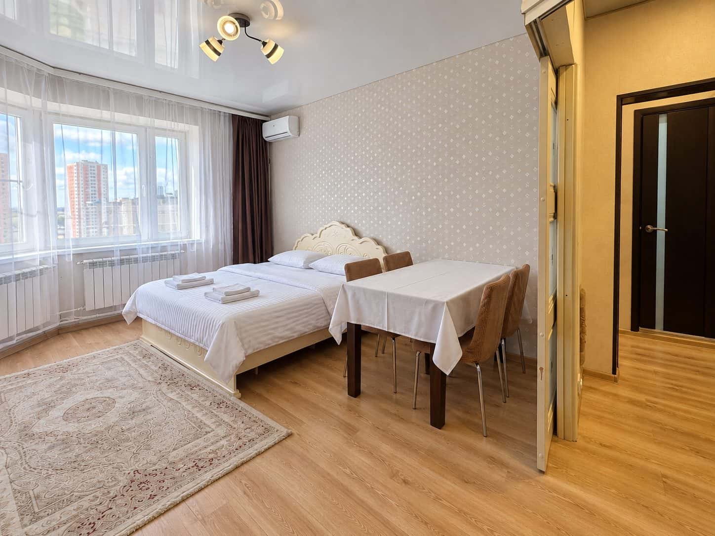 2-комнатная квартира посуточно, Калуга, улица Фомушина, 6 7