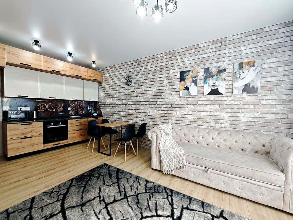 1-комнатная квартира посуточно, Сургут, ул. Маяковского, 8 2