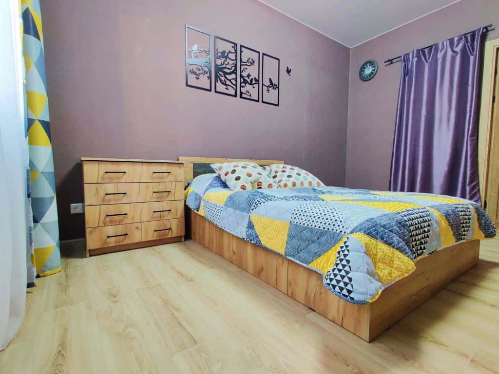 1-комнатная квартира посуточно, Сургут, ул. Маяковского, 8 6