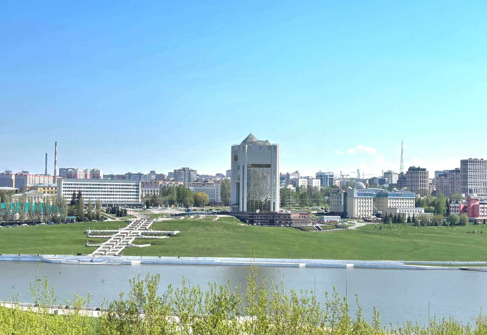 3-комнатная квартира посуточно в Чебоксарах, Пирогова 2к2 — Пирогова 2к2