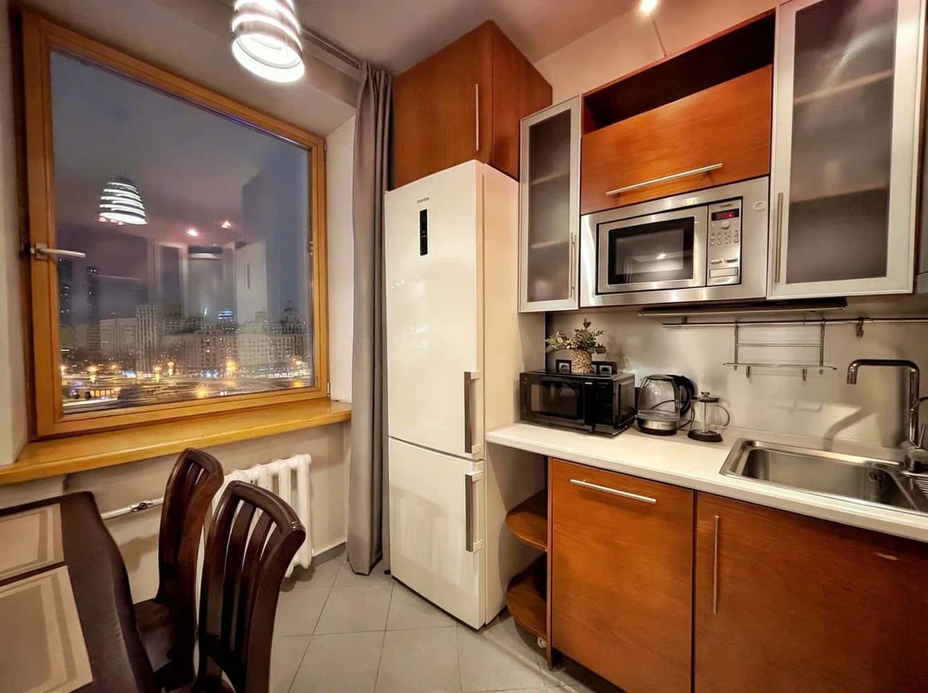2-комнатная квартира посуточно, Москва, Ростовская наб., 3 9