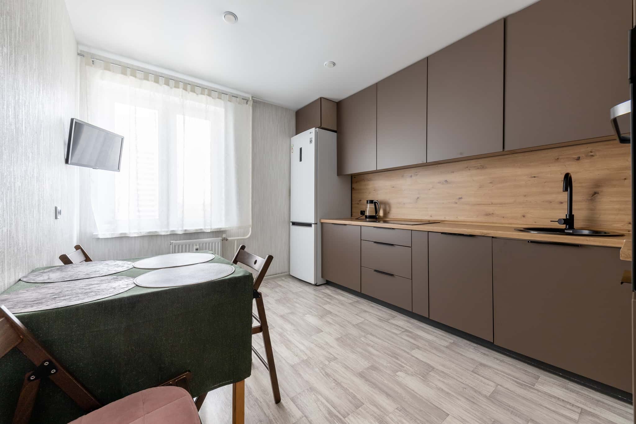 3-комнатная квартира посуточно, Череповец, Данилова 1 9