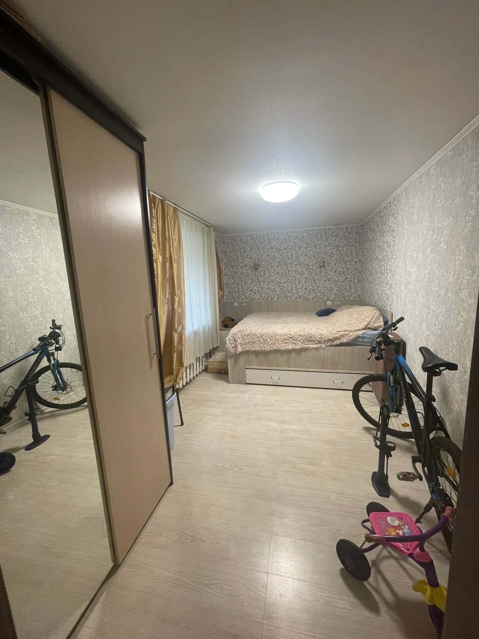 2-комнатная квартира посуточно, Череповец, пр. Строителей, 37 4