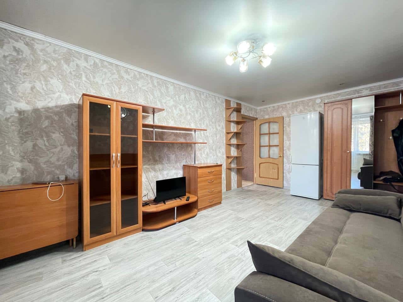 2-комнатная квартира посуточно, Улан-Удэ, Ул. Тобольская 47 8