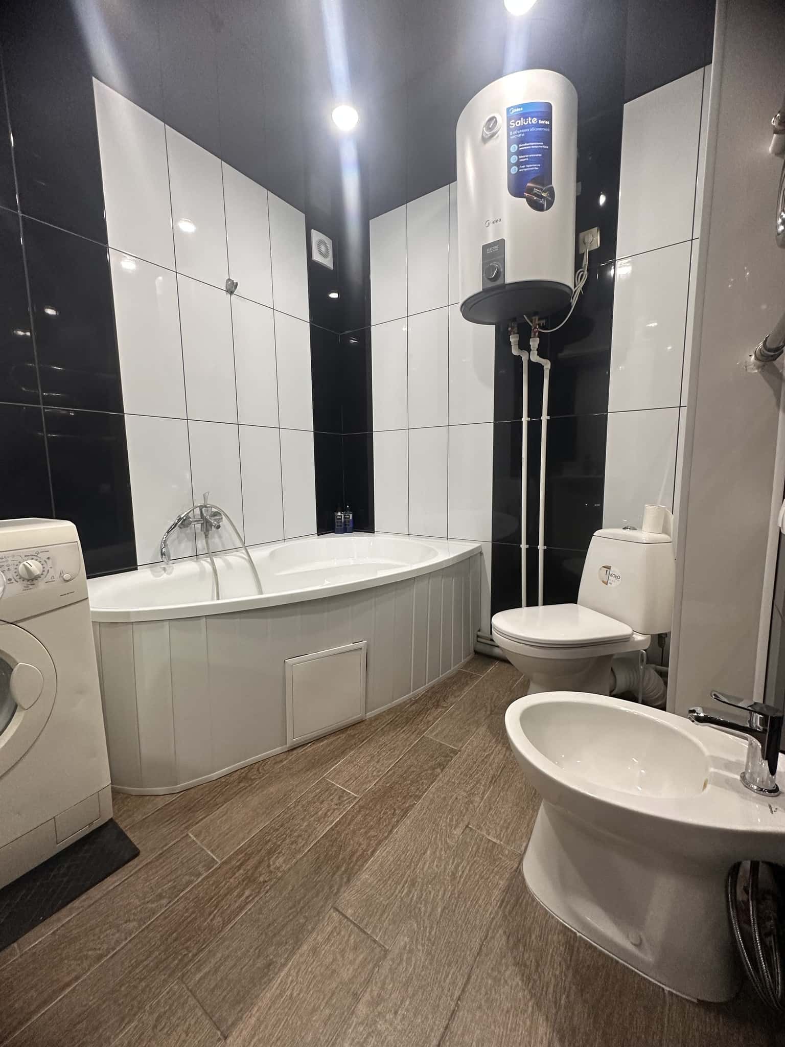 1-комнатная квартира посуточно, Мариуполь, ул. Азовстальская, 95 4