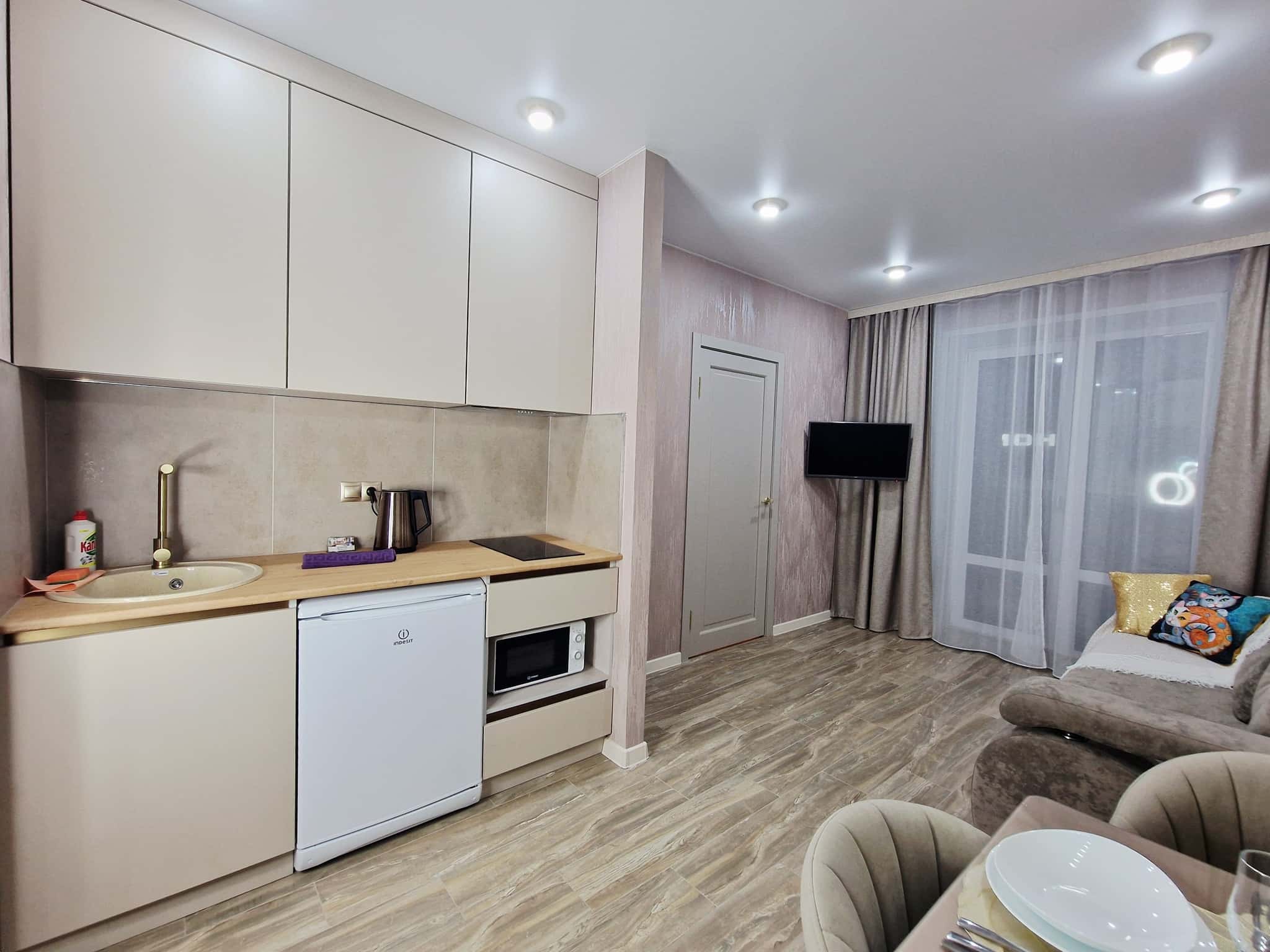 2-комнатная квартира посуточно, Абакан, ул. Некрасова, 16/1 5
