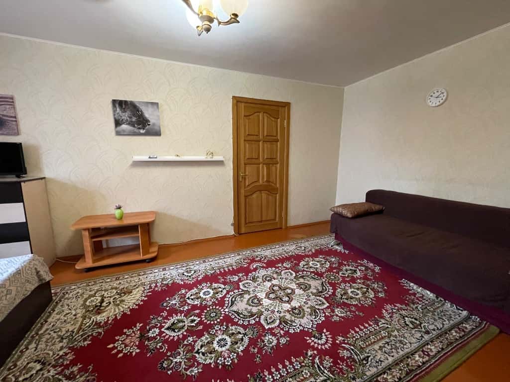 2-комнатная квартира посуточно, Уфа, пр-т Октября, 124/2 5