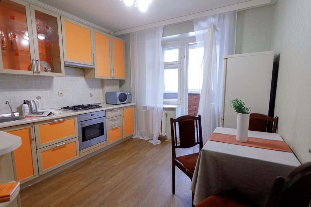 2-комнатная квартира посуточно в Чебоксарах, ул. Пролетарская, 25 5