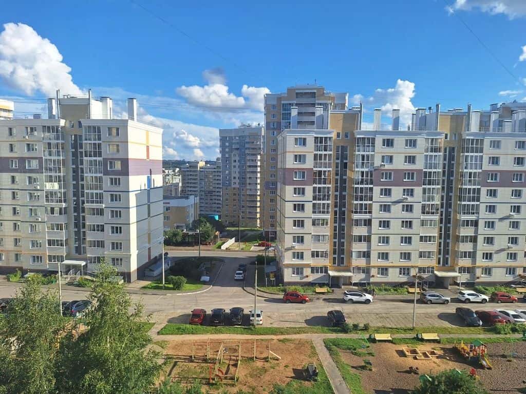 1-комнатная квартира посуточно в Чебоксарах, ул. Пирогова, 1к4 12