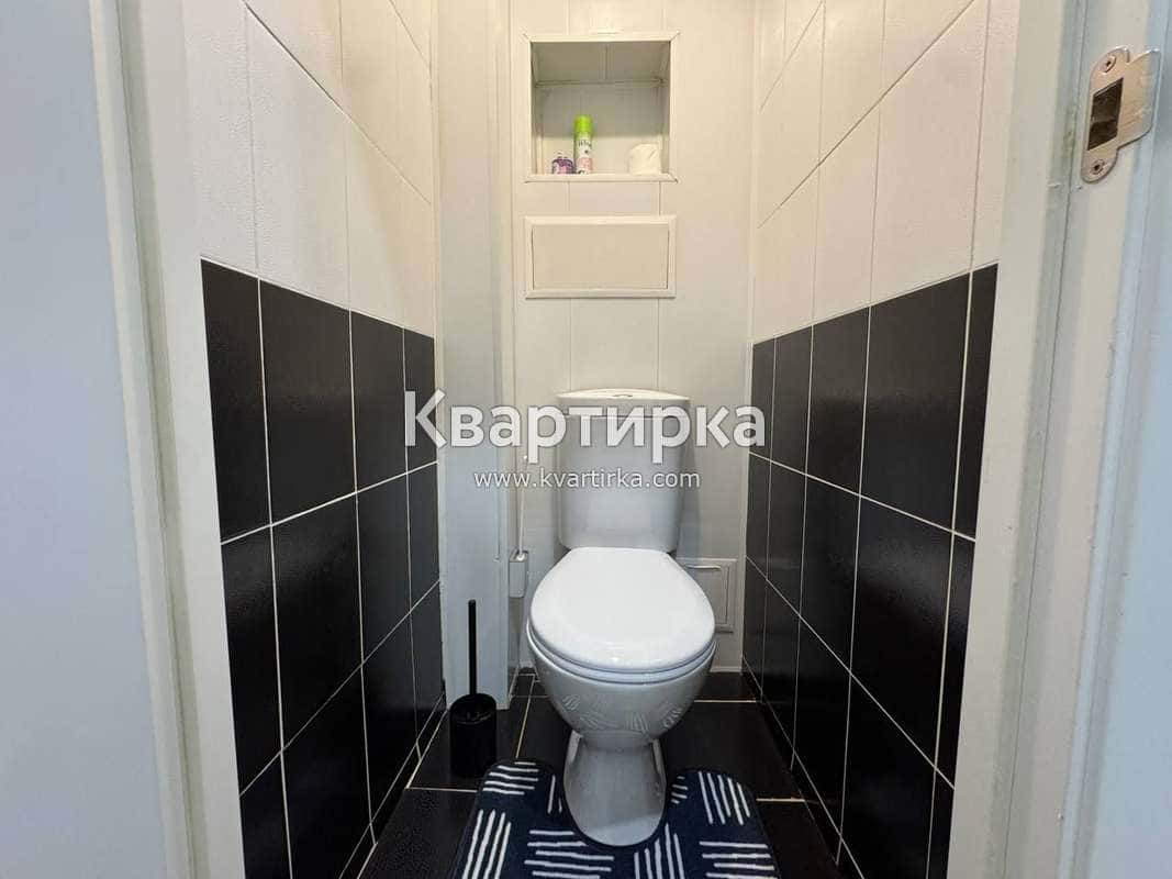 1-комнатная квартира посуточно, Нижневартовск, ул. Дзержинского, 27 11