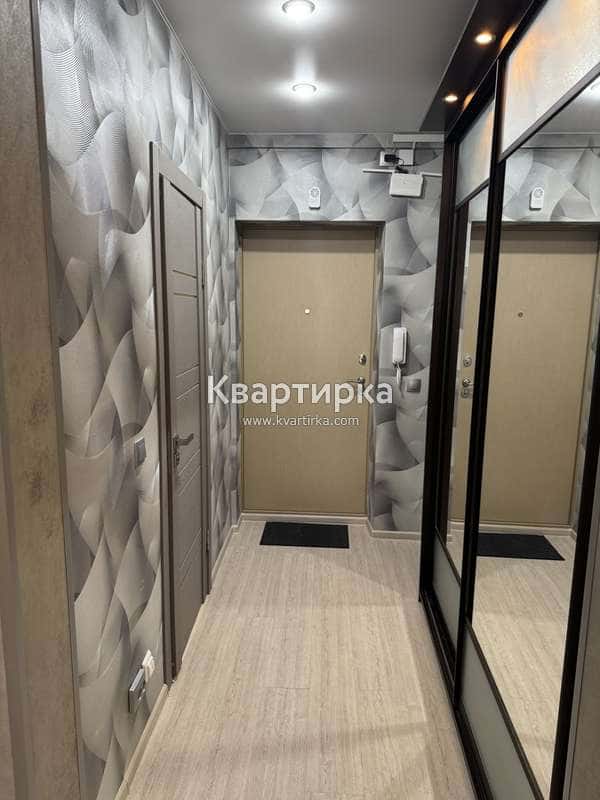 1-комнатная квартира посуточно, Нижневартовск, ул. Ленина, 58 5