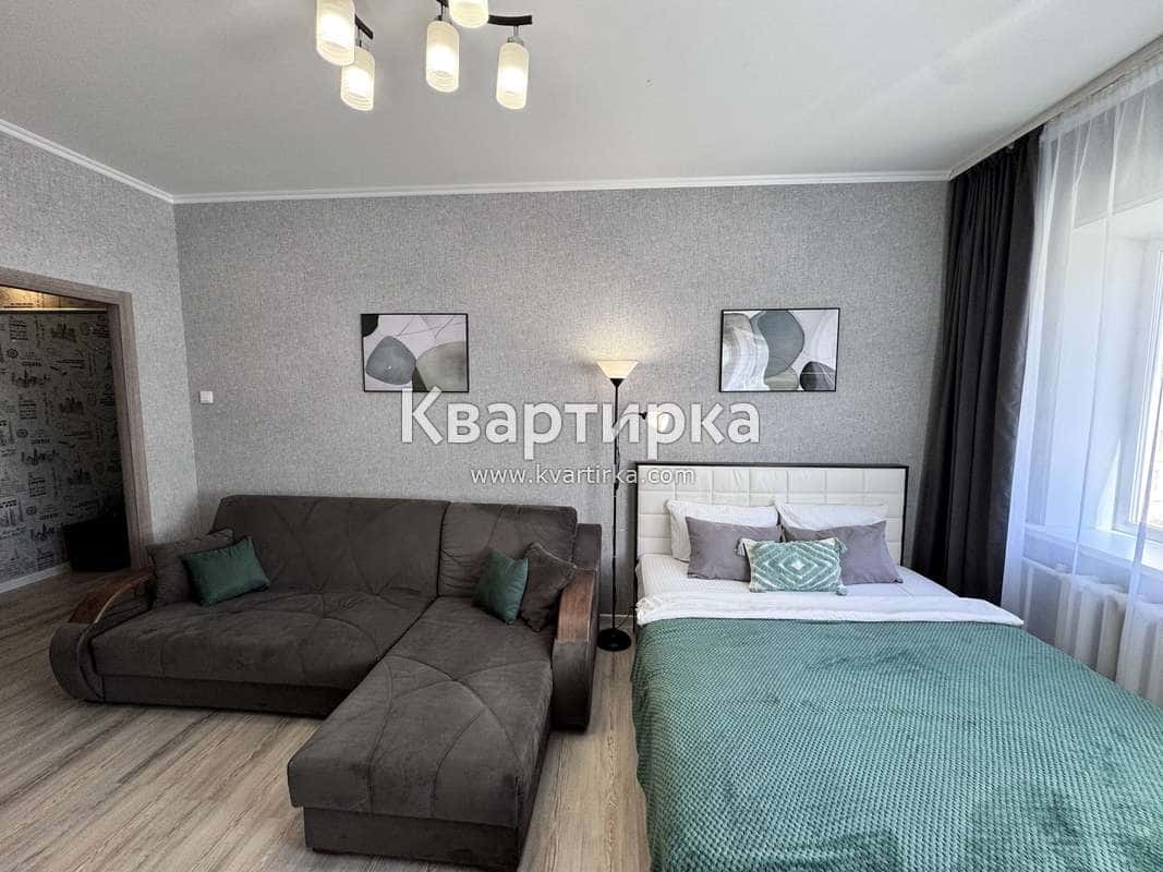 1-комнатная квартира посуточно, Нижневартовск, ул. Мира, 95 4