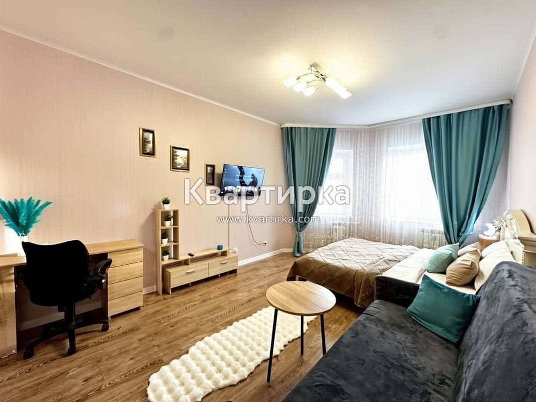 1-комнатная квартира посуточно, Нижневартовск, ул. Московкина, 4 4