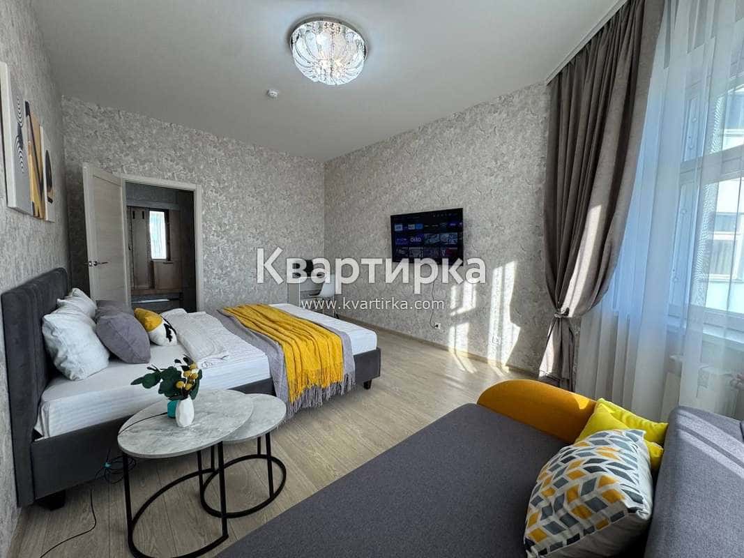 1-комнатная квартира посуточно, Нижневартовск, ул. Строителей, 16А 2