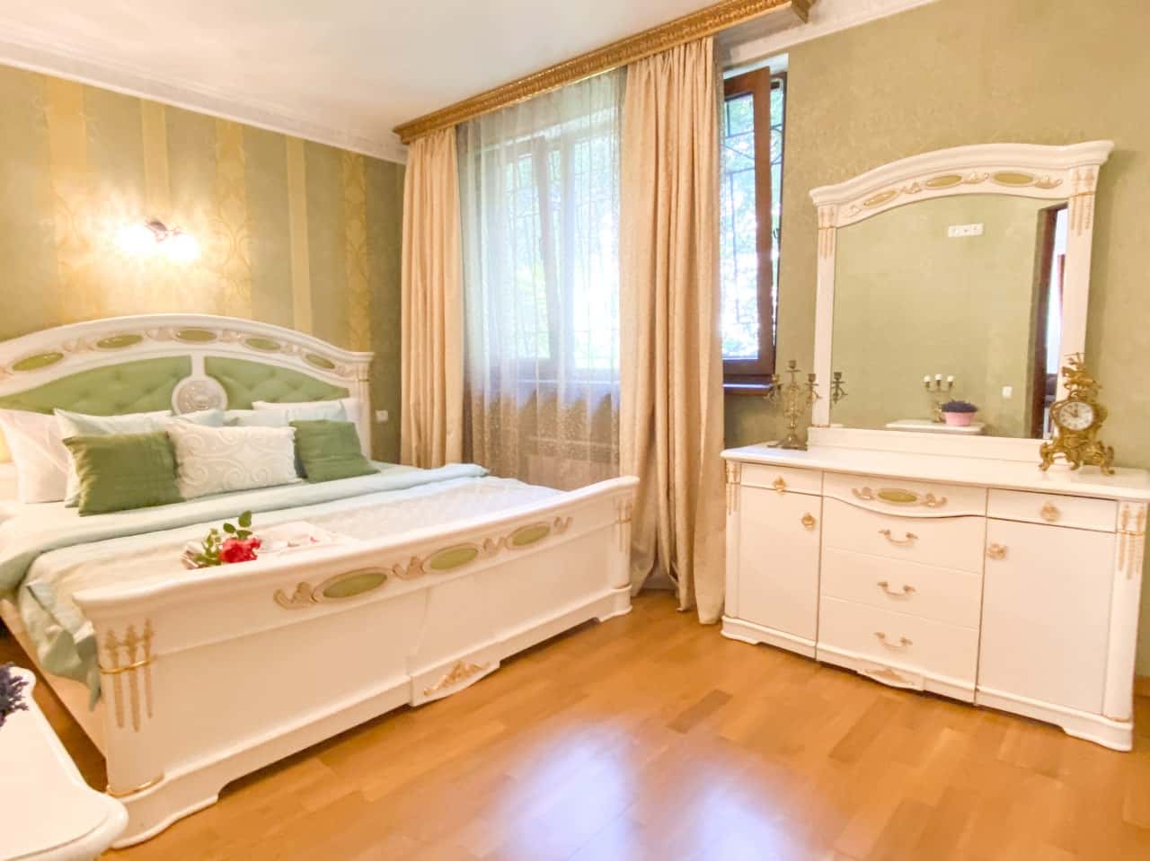 3-комнатная квартира посуточно, Севастополь, ул. Гоголя, 20Б 9