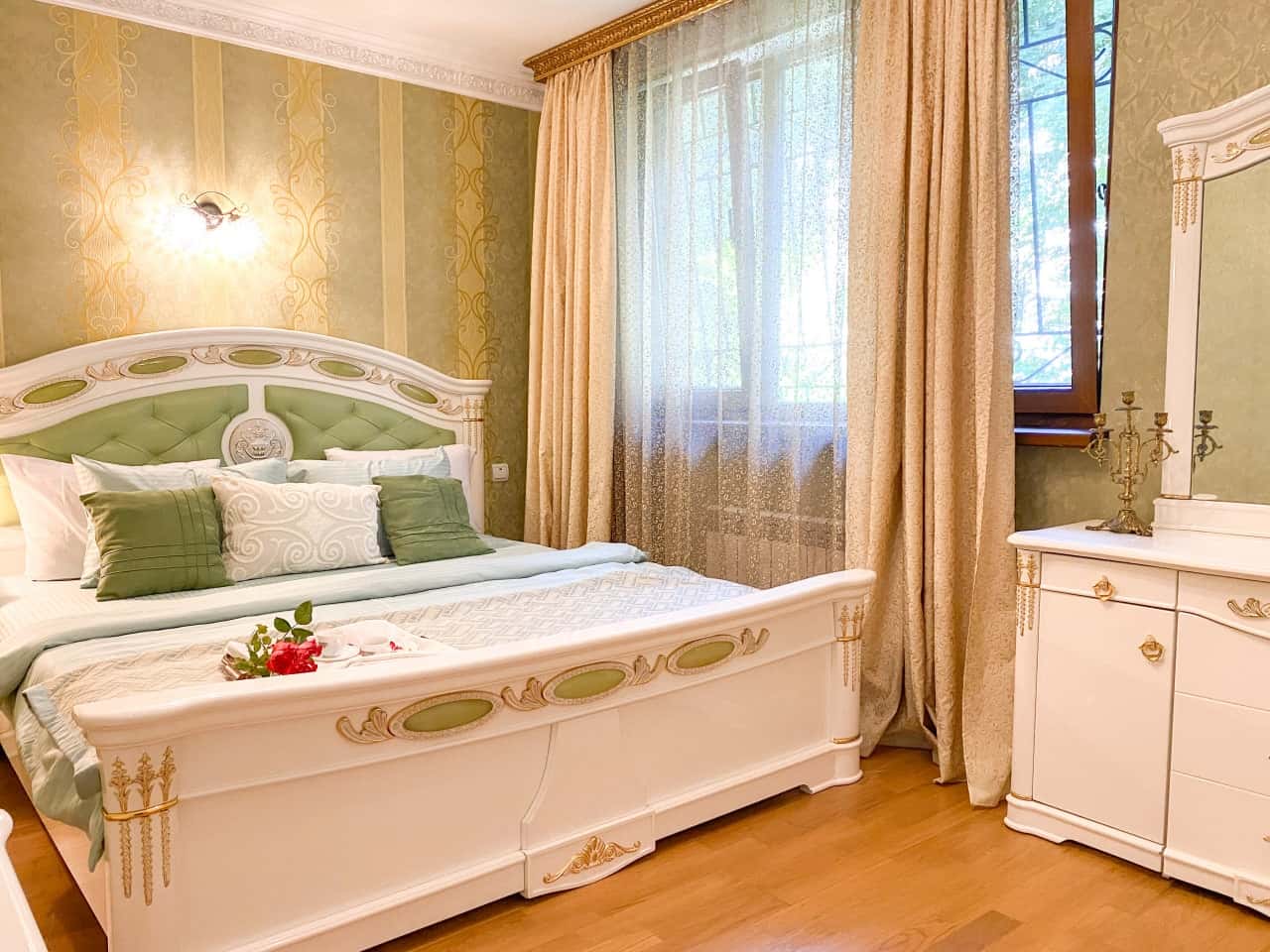 3-комнатная квартира посуточно, Севастополь, ул. Гоголя, 20Б 11