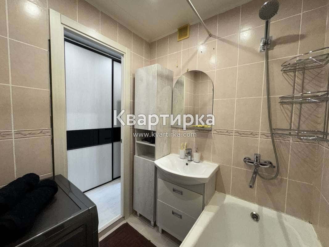 2-комнатная квартира посуточно, Нижневартовск, ул. Ханты-Мансийская, 21к1 9