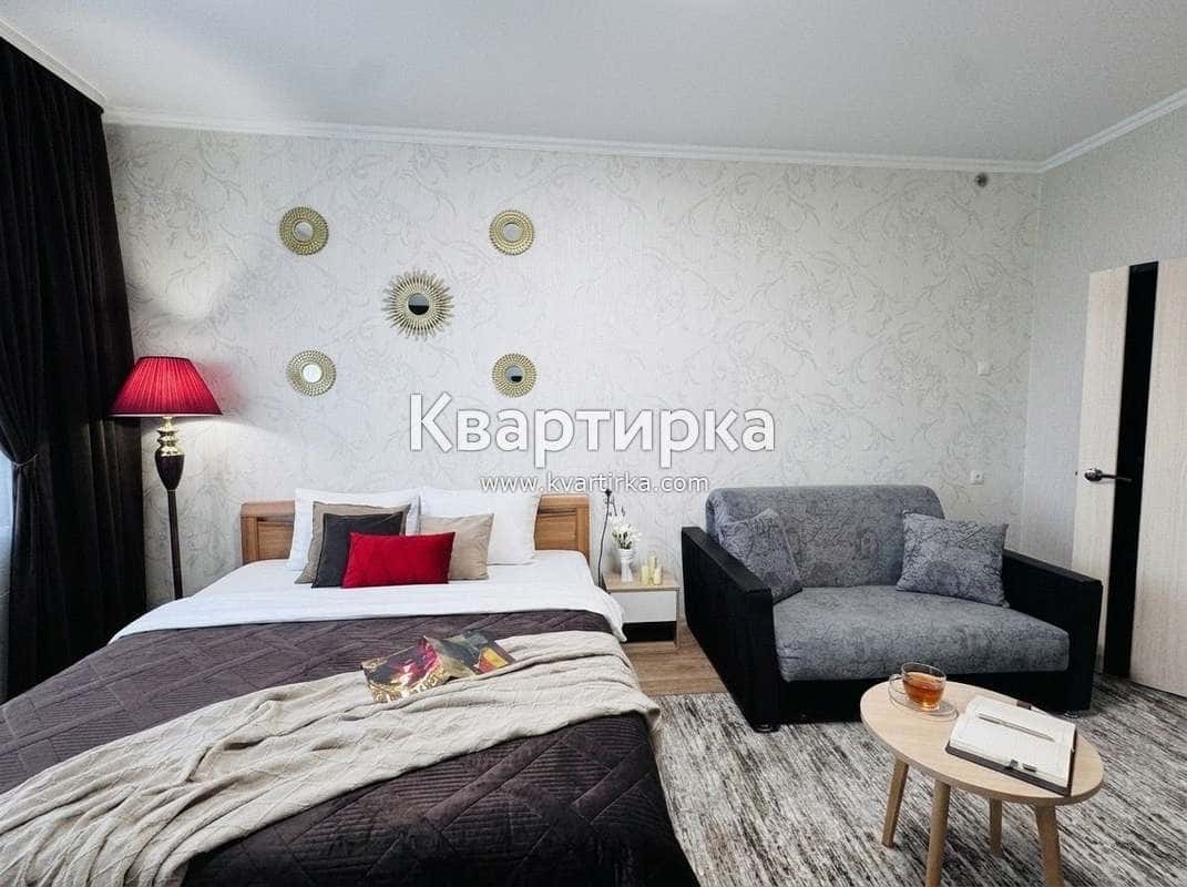 1-комнатная квартира посуточно, Нижневартовск, ул. Ханты-Мансийская, 27 3