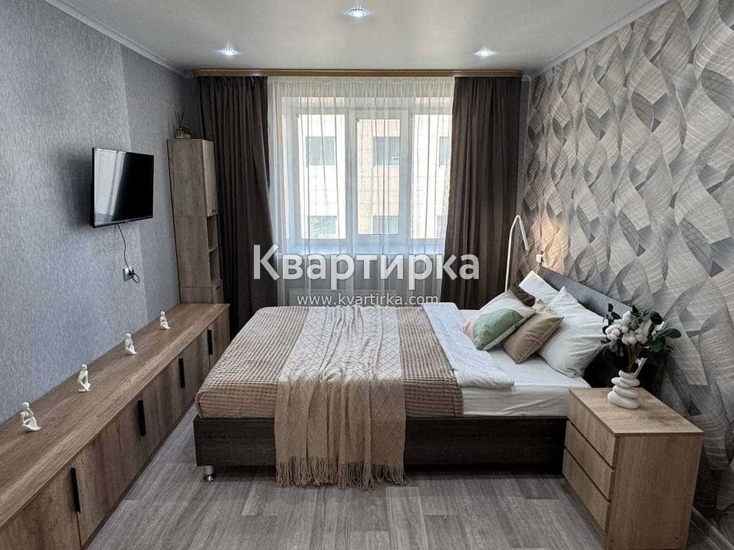 1-комнатная квартира посуточно, Нижневартовск, ул. Чапаева, 38 3