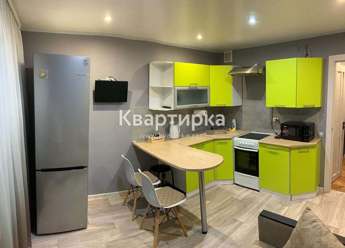 1-комнатная квартира посуточно, Нижневартовск, ул. Чапаева, 38 5