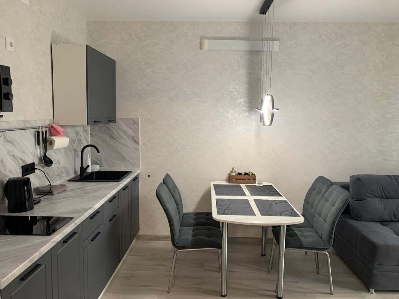 2-комнатная квартира посуточно, Тюмень, ул. Полевая, 117к4 7