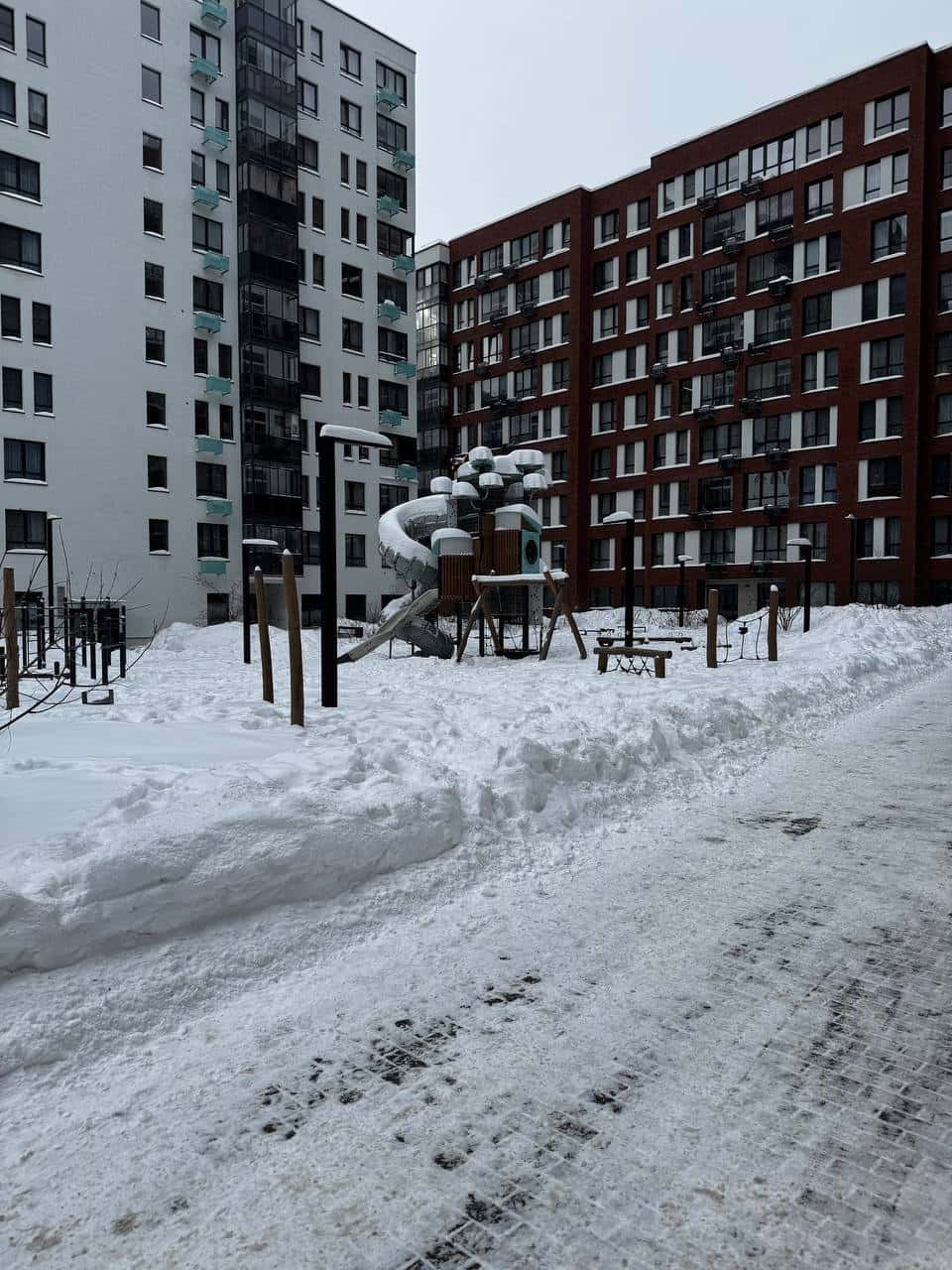 3-комнатная квартира посуточно, Москва, пос. Коммунарка, Скандинавский б-р, 12 15