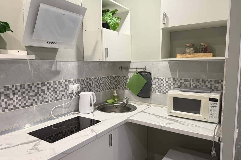 Квартира-студия посуточно, Лопатино, ул. Сухановская, 29 3